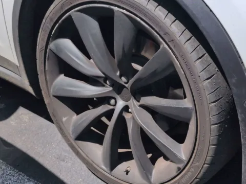 More photos of 2018 Tesla Model X 75D at INFINITI of Oceanside, CA