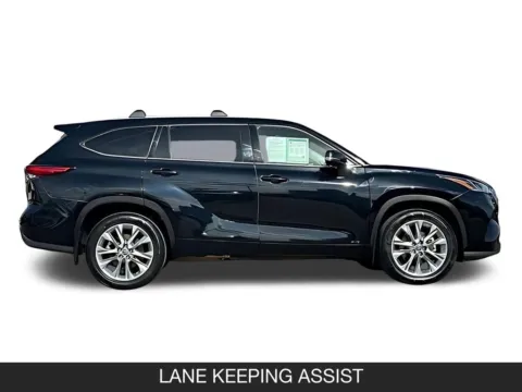 More photos of 2023 Toyota Highlander Hybrid Limited at INFINITI of Oceanside, CA