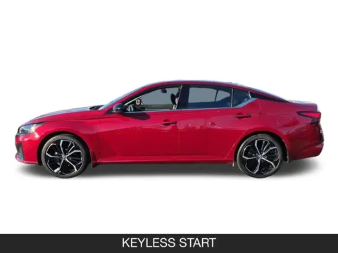 More photos of 2023 Nissan Altima 2.5 SR at INFINITI of Oceanside, CA