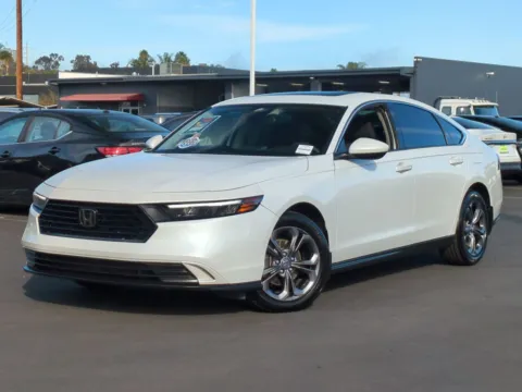 White 2023 Honda Accord Sedan EX for sale in Escondido, CA