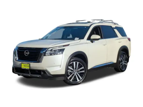 White 2023 Nissan Pathfinder Platinum for sale in Escondido, CA