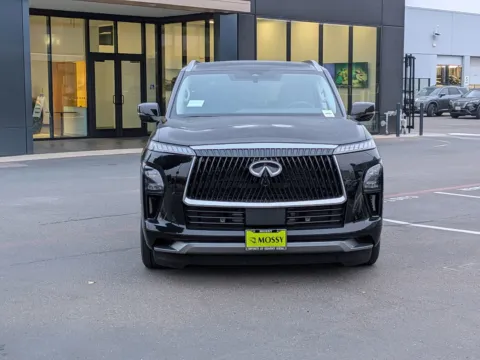 More photos of 2026 INFINITI QX80 LUXE at INFINITI of Kearny Mesa, CA