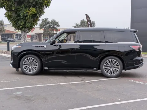 More photos of 2026 INFINITI QX80 LUXE at INFINITI of Kearny Mesa, CA