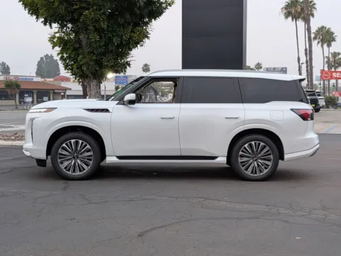 More photos of 2026 INFINITI QX80 LUXE at INFINITI of Kearny Mesa, CA