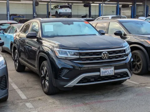 Photos of 2020 Volkswagen Atlas Cross Sport 2.0T SE for sale in San Diego, CA at INFINITI of Kearny Mesa