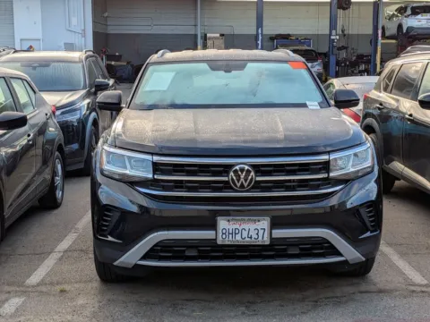 Another view of 2020 Volkswagen Atlas Cross Sport 2.0T SE for sale in San Diego, CA at INFINITI of Kearny Mesa