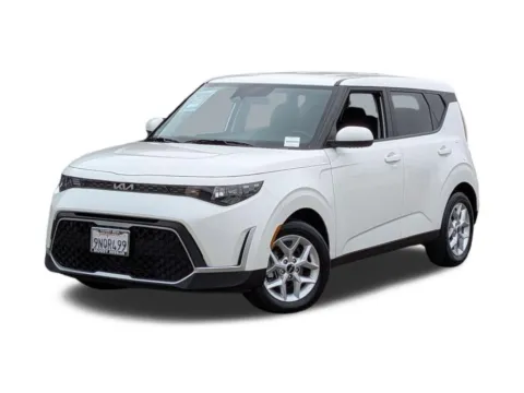 White 2025 Kia Soul LX for sale in San Diego, CA