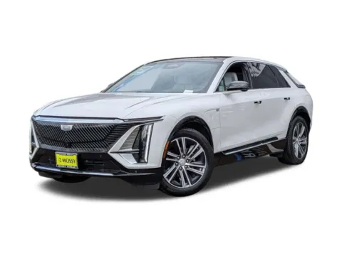 White 2024 Cadillac LYRIQ Luxury 2 for sale in San Diego, CA