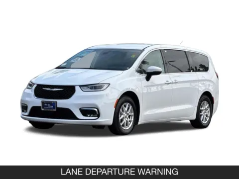 Photos of 2023 Chrysler Pacifica Touring L for sale in San Diego, CA at INFINITI of Kearny Mesa