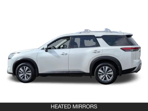 More photos of 2023 Nissan Pathfinder SL at INFINITI of Kearny Mesa, CA