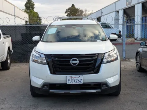 Another view of 2023 Nissan Pathfinder SL for sale in San Diego, CA at INFINITI of Kearny Mesa