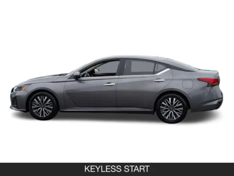 More photos of 2023 Nissan Altima 2.5 SV at INFINITI of Kearny Mesa, CA