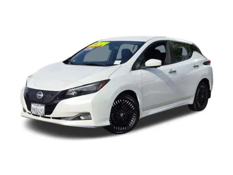 White 2024 Nissan Leaf SV Plus for sale in San Diego, CA