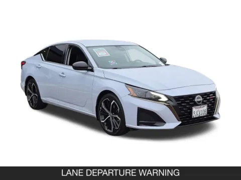 Photos of 2023 Nissan Altima 2.5 SR for sale in San Diego, CA at INFINITI of Kearny Mesa