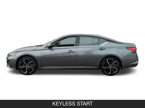 More photos of 2023 Nissan Altima 2.5 SR at INFINITI of Kearny Mesa, CA