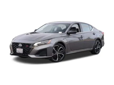 Gray 2023 Nissan Altima 2.5 SR for sale in San Diego, CA