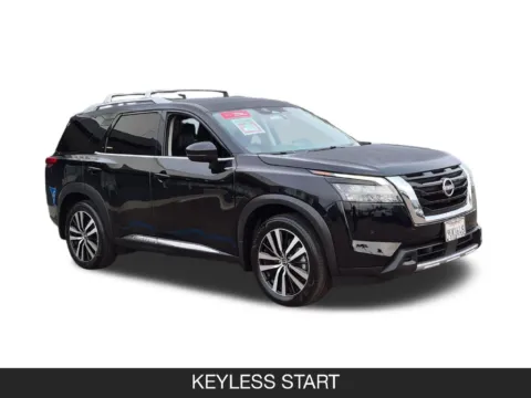 Photos of 2025 Nissan Pathfinder Platinum for sale in San Diego, CA at INFINITI of Kearny Mesa