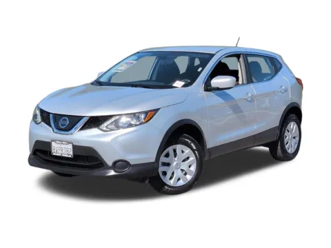 Silver 2019 Nissan Rogue Sport S for sale in Chula Vista, CA