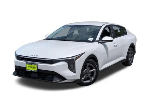 White 2025 Kia K4 LXS for sale in Chula Vista, CA