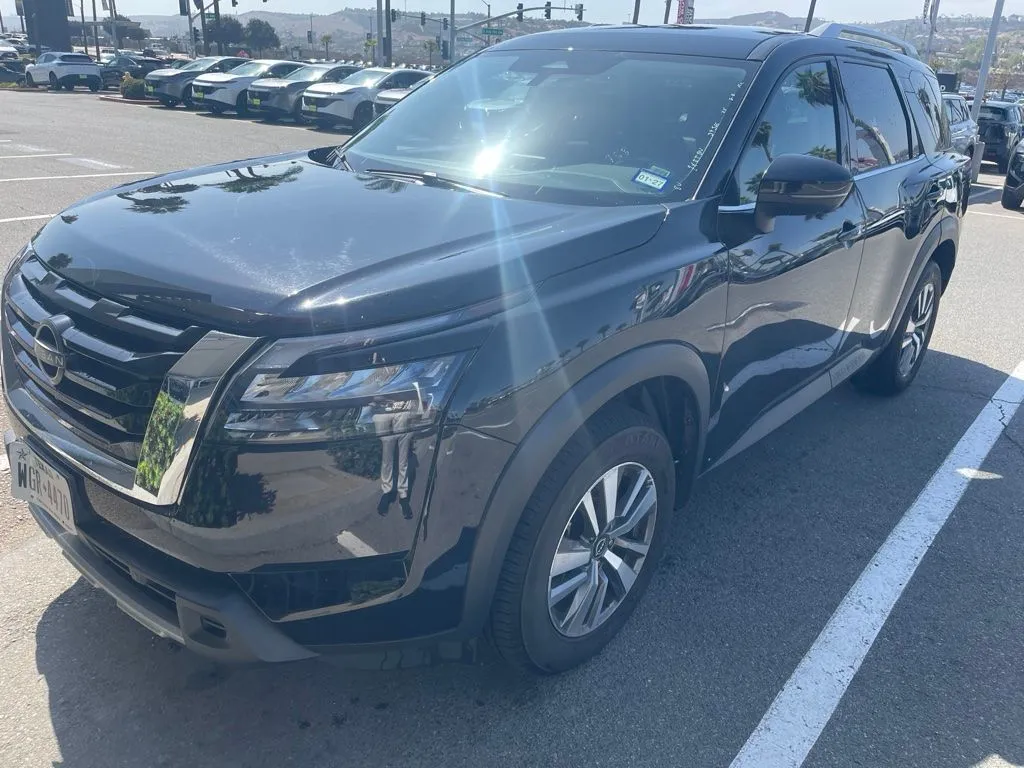 Black 2025 Nissan Pathfinder SL for sale in Chula Vista, CA