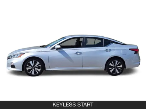 More photos of 2022 Nissan Altima 2.5 SV at Mossy Nissan Chula Vista, CA