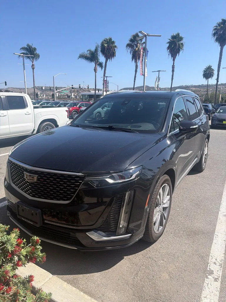 Black 2020 Cadillac XT6 Premium Luxury for sale in Chula Vista, CA