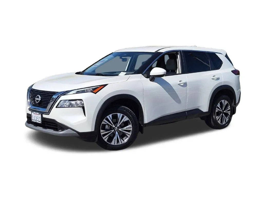 White 2023 Nissan Rogue SV for sale in Chula Vista, CA