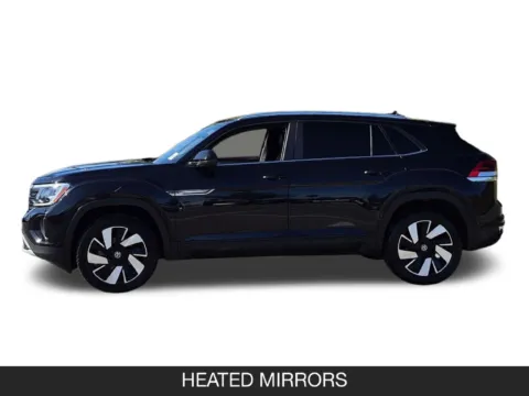 More photos of 2024 Volkswagen Atlas Cross Sport 2.0T SE w/Technology at Mossy Nissan Chula Vista, CA