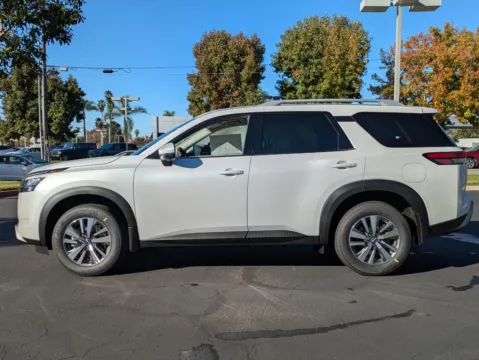 More photos of 2025 Nissan Pathfinder SL at Mossy Nissan Poway, CA