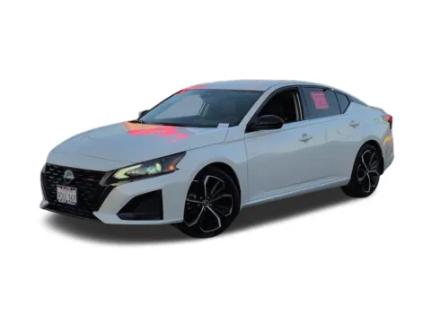 White 2023 Nissan Altima 2.5 SR for sale in El Cajon, CA