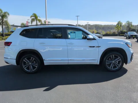 More photos of 2021 Volkswagen Atlas 3.6L V6 SE w/Technology R-Line at Mossy Nissan Poway, CA