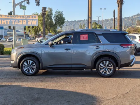 More photos of 2024 Nissan Pathfinder SL at Mossy Nissan El Cajon, CA