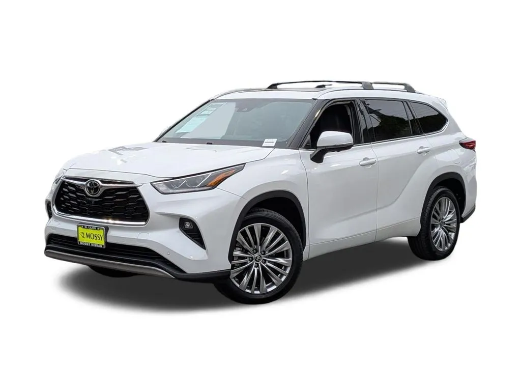 Unknown 2023 Toyota Highlander Platinum for sale in El Cajon, CA