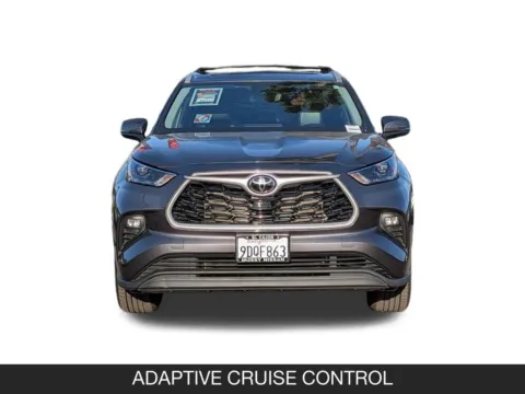 More photos of 2022 Toyota Highlander XLE at Mossy Nissan El Cajon, CA