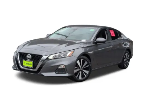 Gray 2022 Nissan Altima 2.5 SV for sale in El Cajon, CA