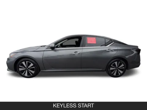 More photos of 2022 Nissan Altima 2.5 SV at Mossy Nissan El Cajon, CA