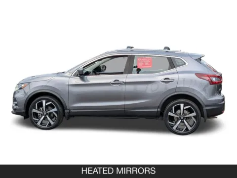 More photos of 2020 Nissan Rogue Sport SL at Mossy Nissan El Cajon, CA