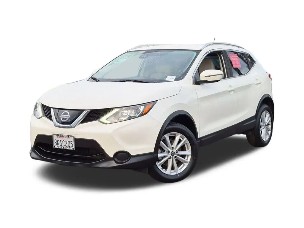 White 2019 Nissan Rogue Sport SV for sale in El Cajon, CA