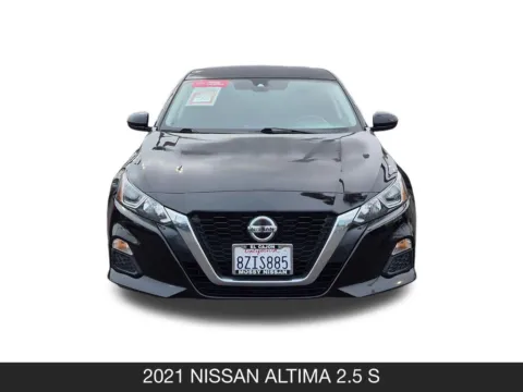 More photos of 2021 Nissan Altima 2.5 S at Mossy Nissan El Cajon, CA