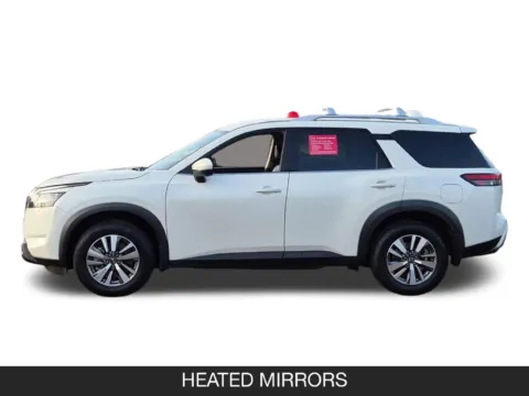 More photos of 2023 Nissan Pathfinder SL at Mossy Nissan El Cajon, CA