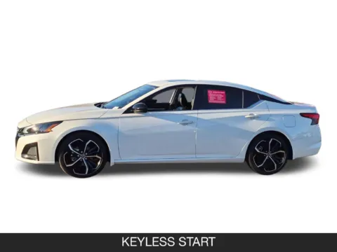 More photos of 2024 Nissan Altima 2.5 SR at Mossy Nissan El Cajon, CA