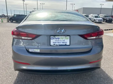 More photos of 2018 Hyundai Elantra SE at Drive Now Wichita, KS