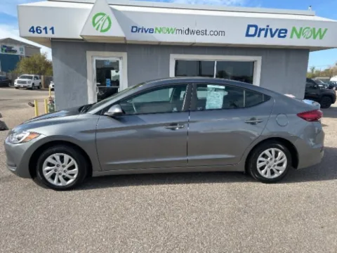 Photos of 2018 Hyundai Elantra SE for sale in Wichita, KS at Drive Now Wichita