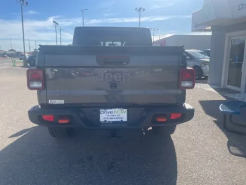 More photos of 2020 Jeep Gladiator Mojave at Drive Now Wichita, KS