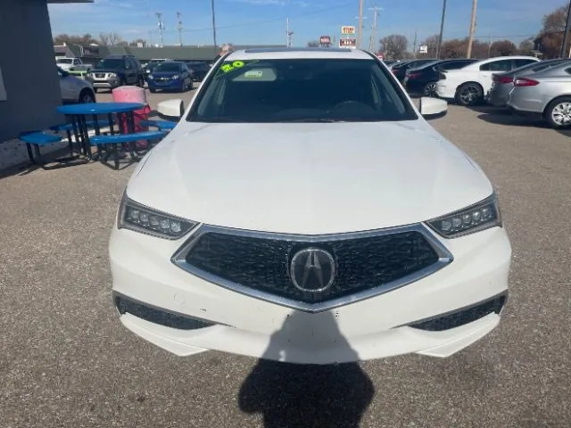 Acura TLX photo 8