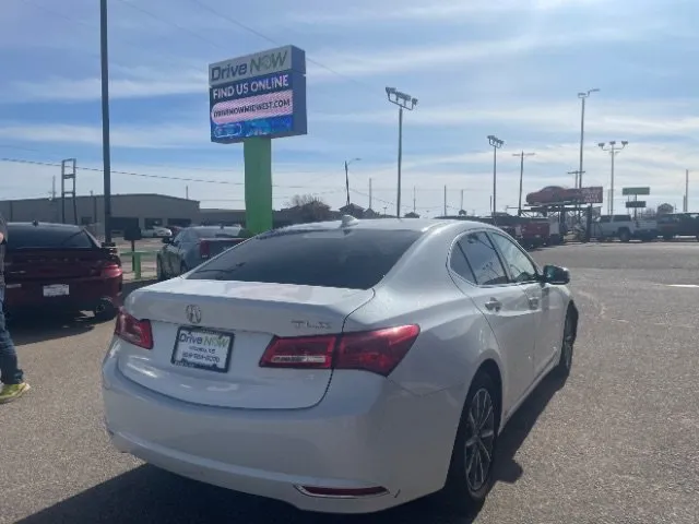 Acura TLX photo 5