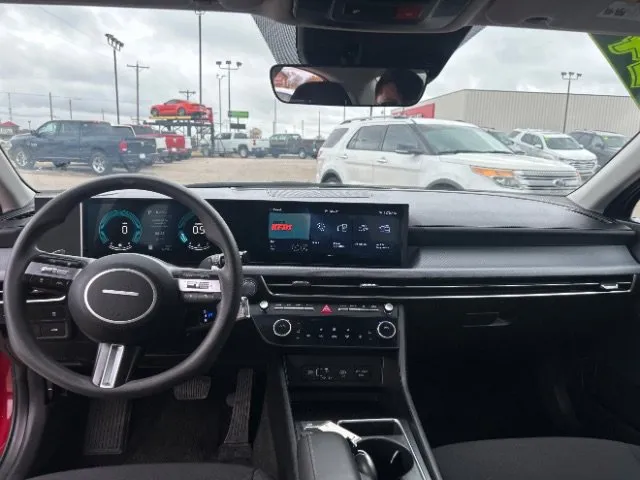 Hyundai Sonata photo 12