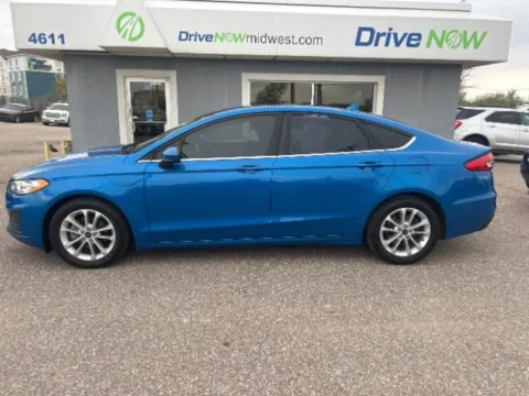 Photos of 2020 Ford Fusion SE for sale in Wichita, KS at Drive Now Wichita