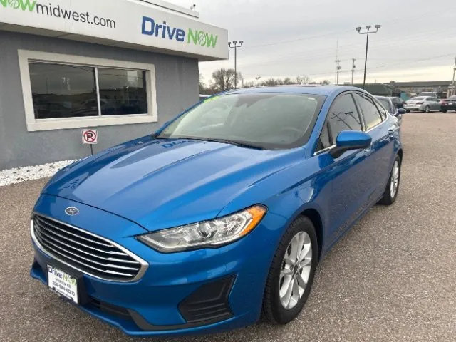 Blue 2020 Ford Fusion SE for sale in Wichita, KS