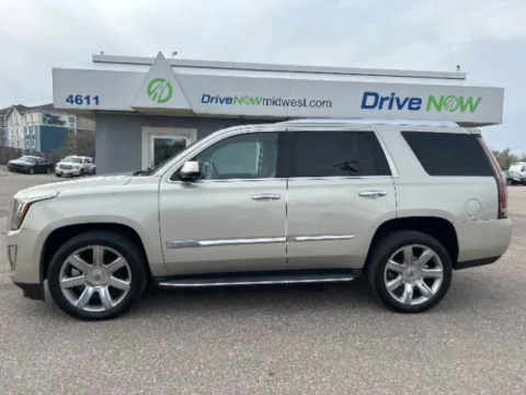 Photos of 2015 Cadillac Escalade Luxury for sale in Wichita, KS at Drive Now Wichita